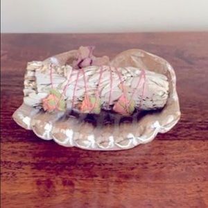 Beautiful hands open bowl